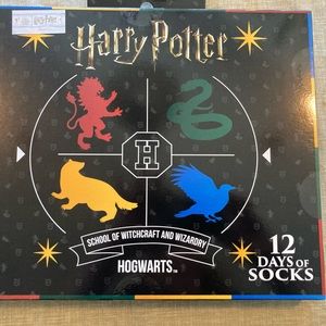SEALED NEW Harry Potter 12 days of socks-Great gift for Harry Potter fans. NIB